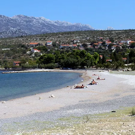 Apartmán With Parking Space Rovanjska, Paklenica - 25431 Jasenice (Zadar)