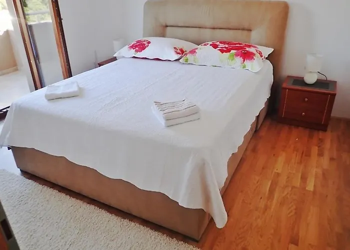 Apartmán With Parking Space Rovanjska, Paklenica - 25431