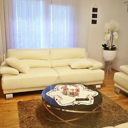 With Parking Space Rovanjska, Paklenica - 25431 Apartment